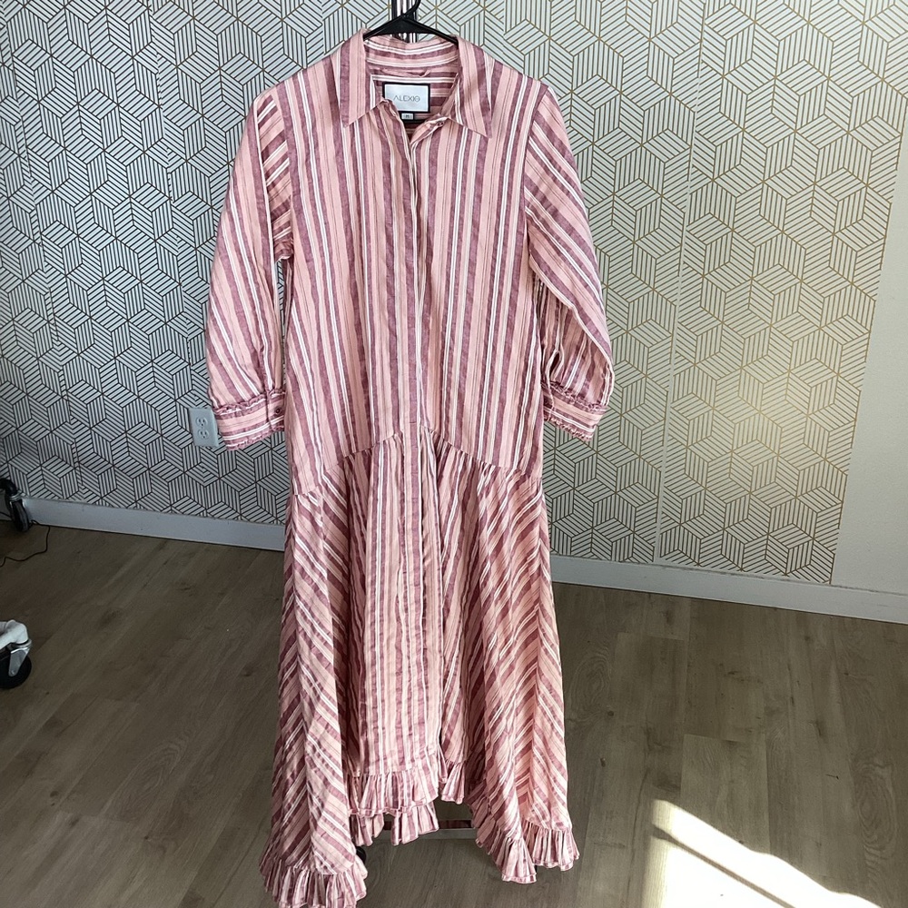 Alexie  collar max linen blend  dress size medium